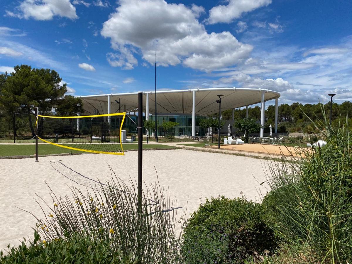 Thecamp Hotel & Lodges - Aix En Provence Aix-en-Provence Esterno foto