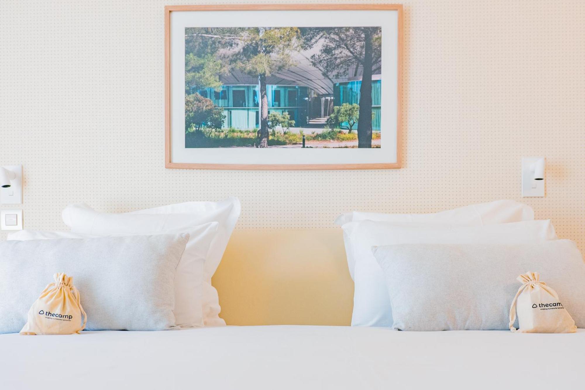 Thecamp Hotel & Lodges - Aix En Provence Aix-en-Provence Esterno foto
